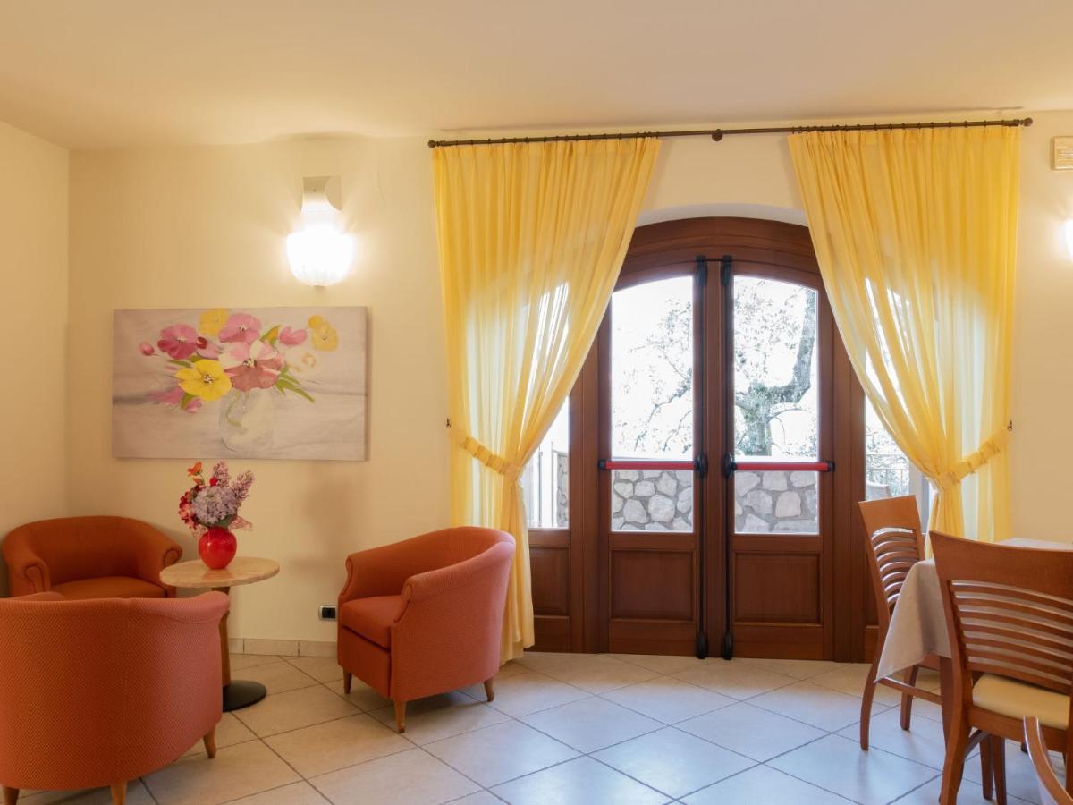 אסנצה די ברנצונה Locazione Turistica Casa Maria-2 By Interhome מראה חיצוני תמונה